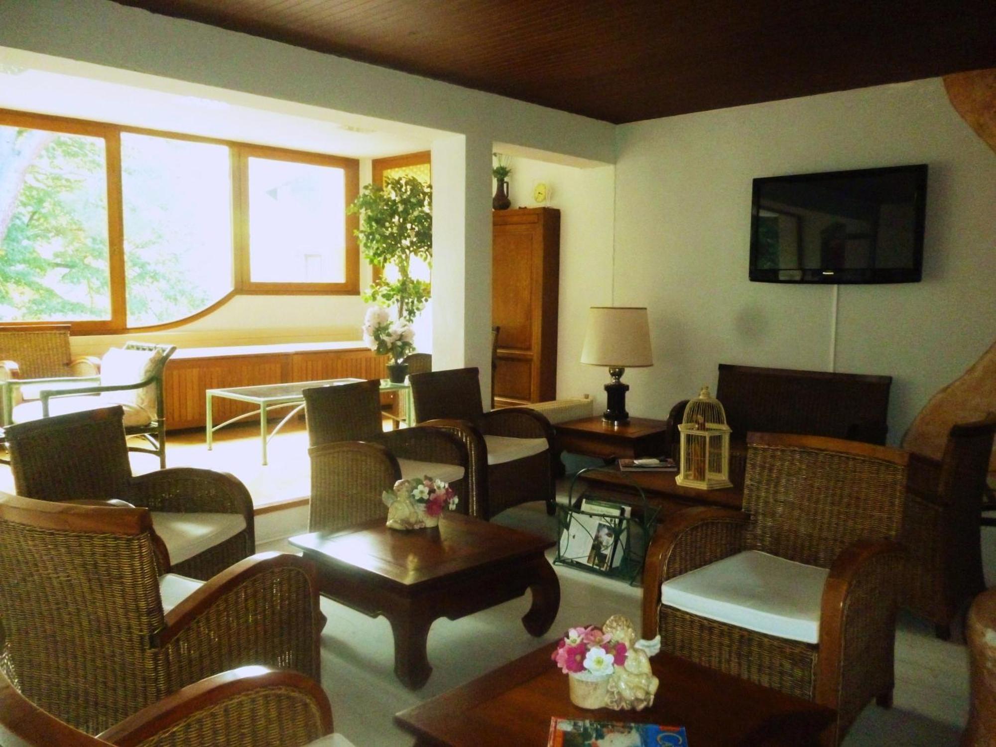 Hotel Le Mas Fleuri Vernet-les-Bains Zewnętrze zdjęcie