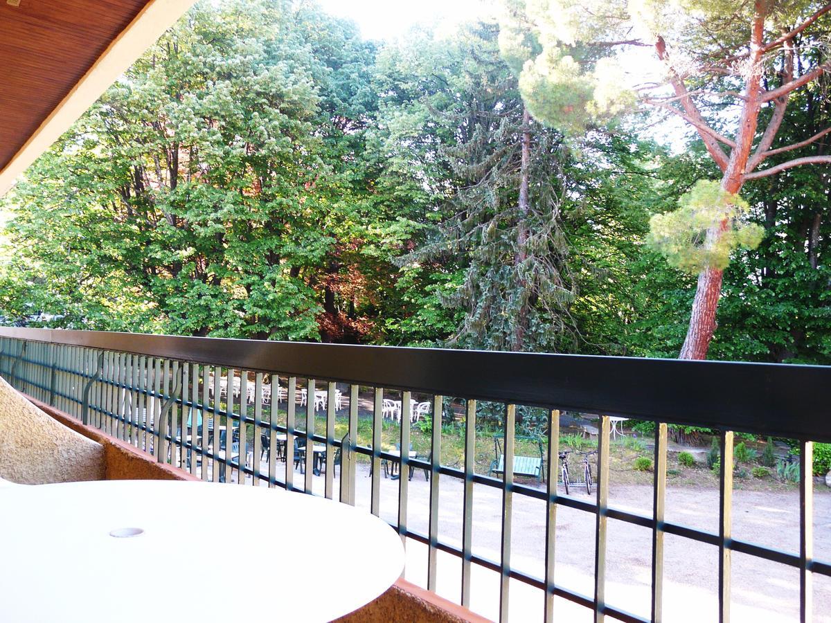 Hotel Le Mas Fleuri Vernet-les-Bains Zewnętrze zdjęcie